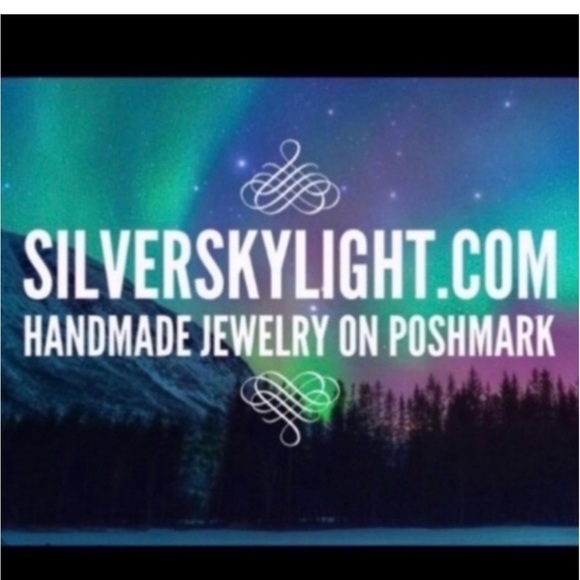 Stainless steel cable chain necklace silver plated unicorn charm & red crystal - Picture 8 of 8